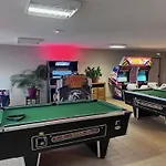 4 Pers Avec Piscine A Super-besse - Fr-1-814-183 Apartamento *