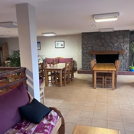 Apartment 4 Pers Avec Piscine A Super-besse - Fr-1-814-183 *