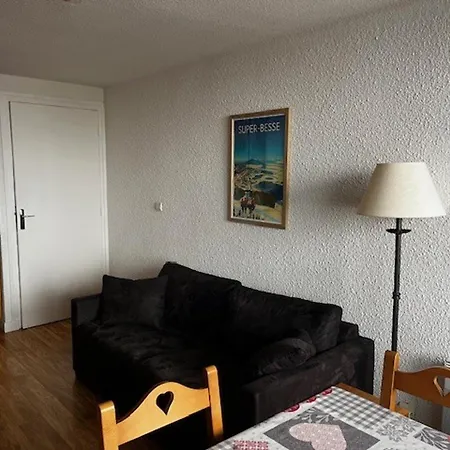 Apartment 4 Pers Avec Piscine A Super-besse - Fr-1-814-183